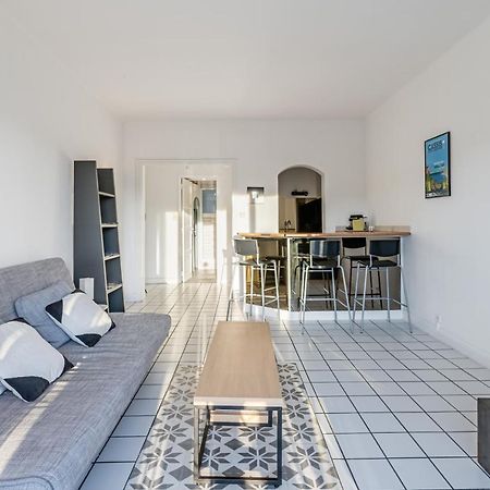 Les Pieds Dans L'Eau Par Dodo-A-Cassis Apartment Exterior photo
