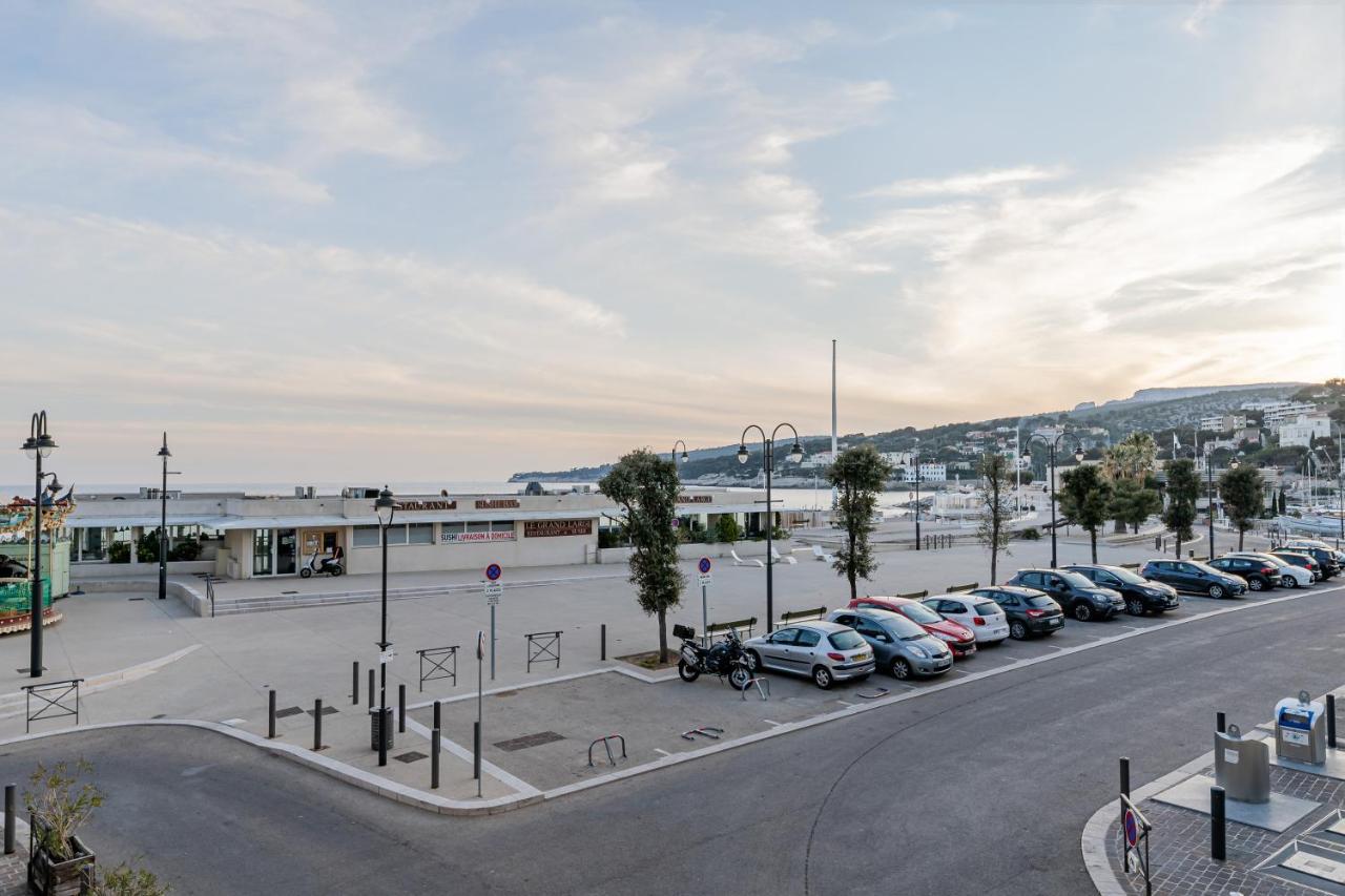 Les Pieds Dans L'Eau Par Dodo-A-Cassis Apartment Exterior photo